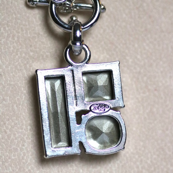 MYKA Maja Swarovski Crystal Pendant Necklace Chrysolite Combo Bright Rhodium - Picture 4 of 9